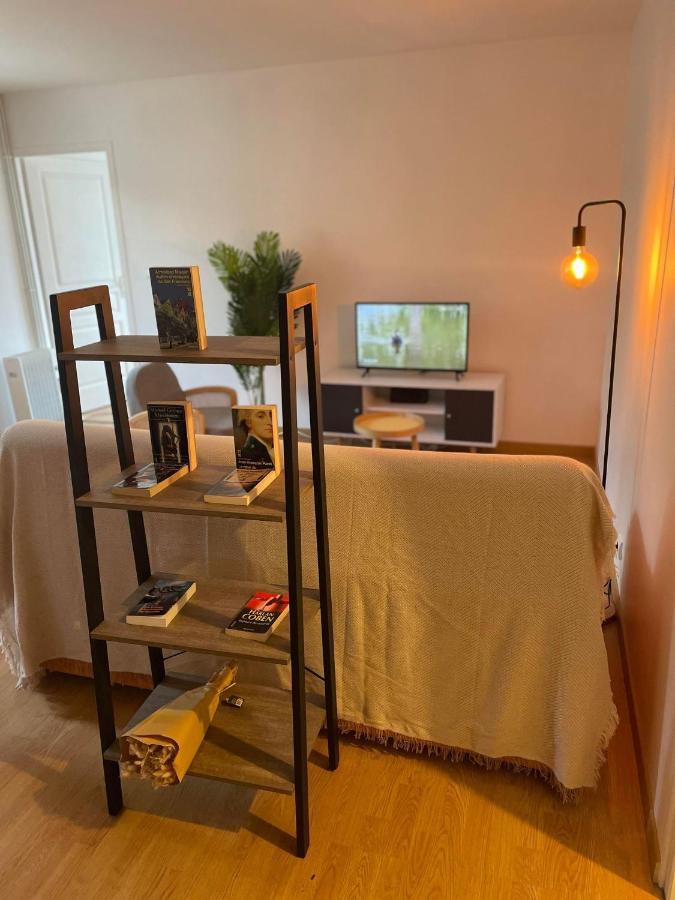 Appartement Chloe Du Lac Montferrat  Kültér fotó