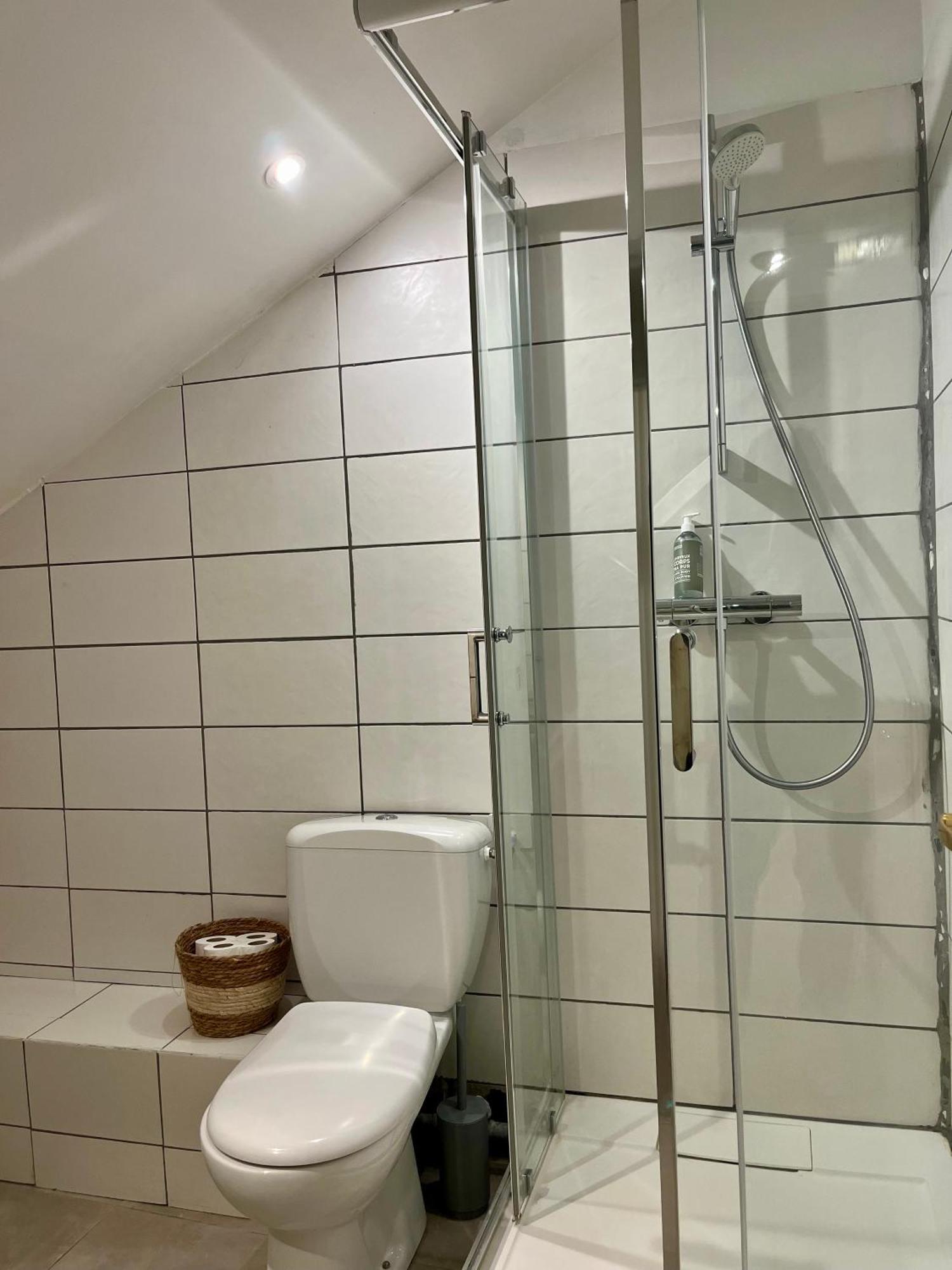 Appartement Chloe Du Lac Montferrat  Kültér fotó