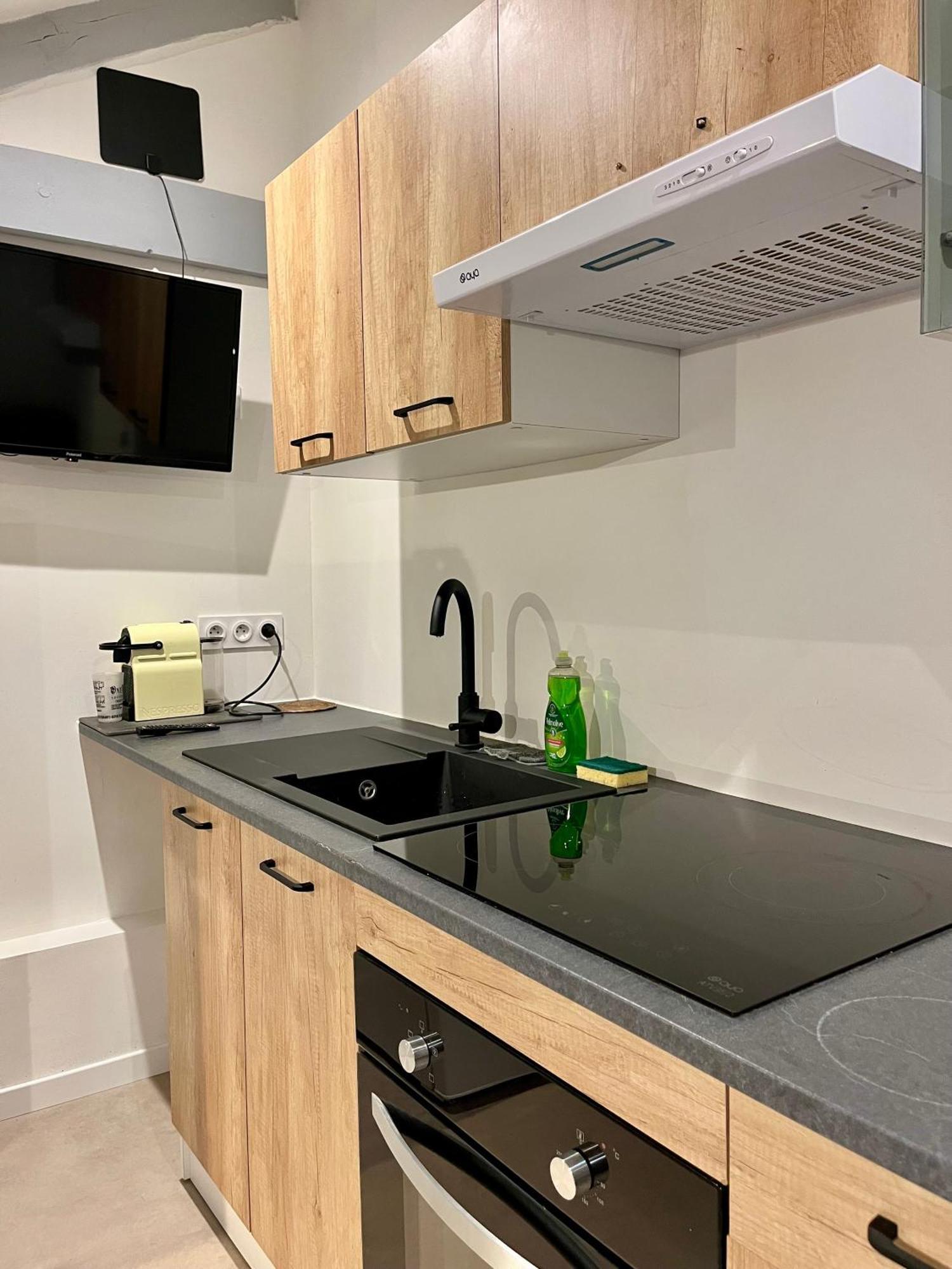 Appartement Chloe Du Lac Montferrat  Kültér fotó